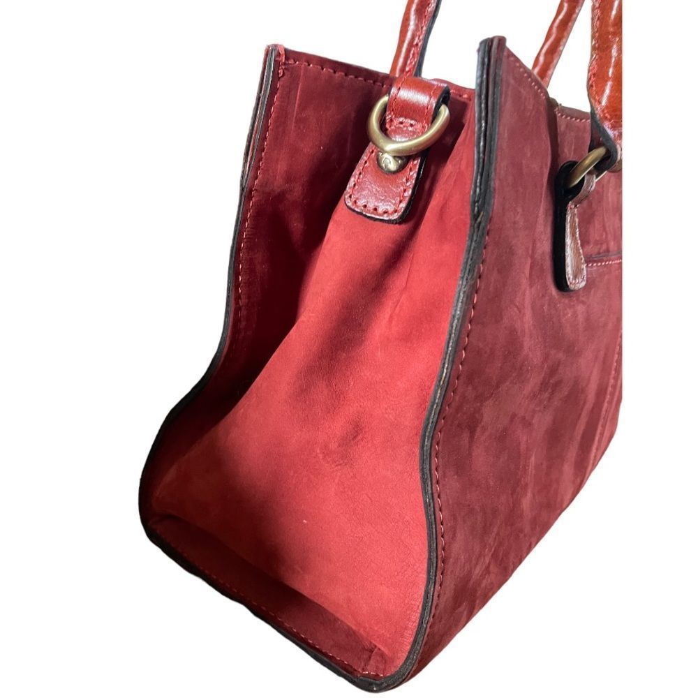NWOT Patricia Nash maroon suede crossbody handbag-signed by Patricia Nash - Picture 4 of 13